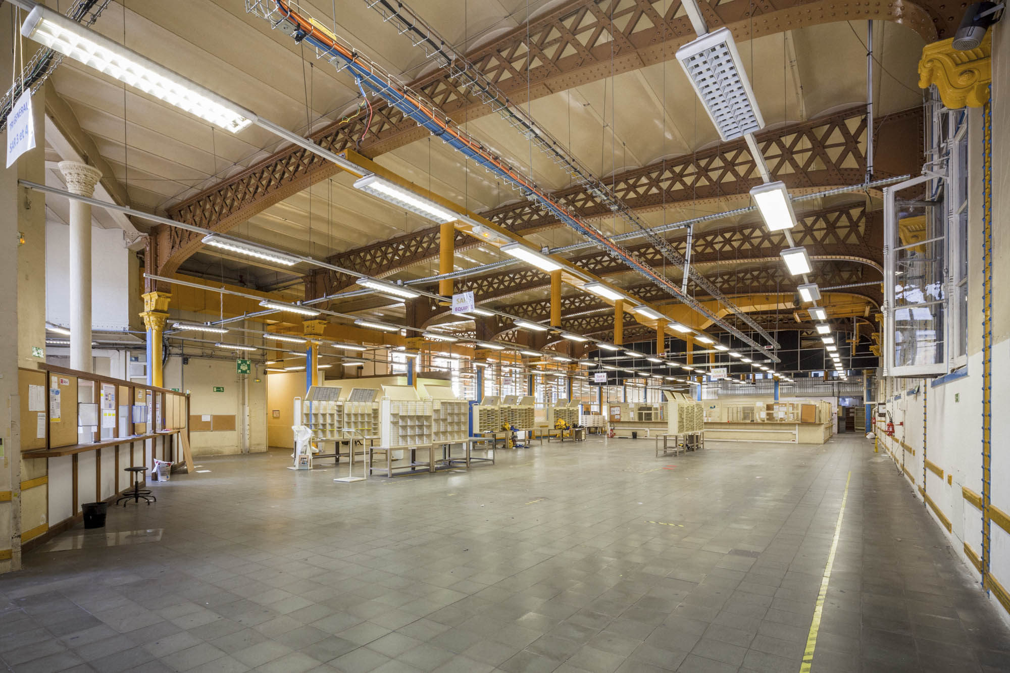 Dominique Perrault Architecture, poste du louvre