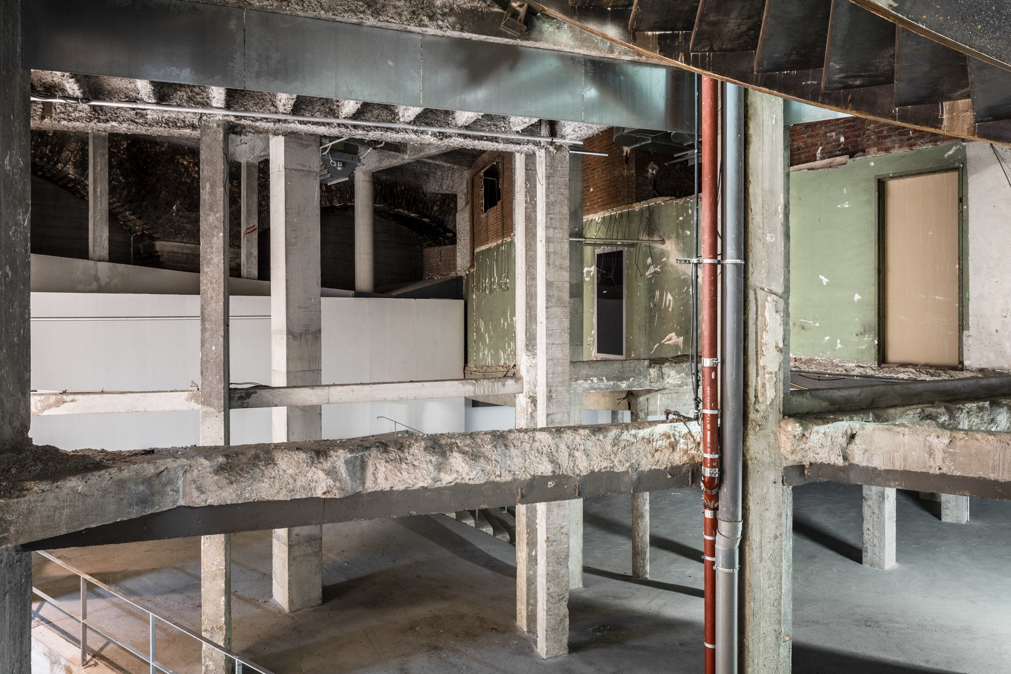 11h45-photographie-architecture-lacaton-vassal-palais-tokyo-15