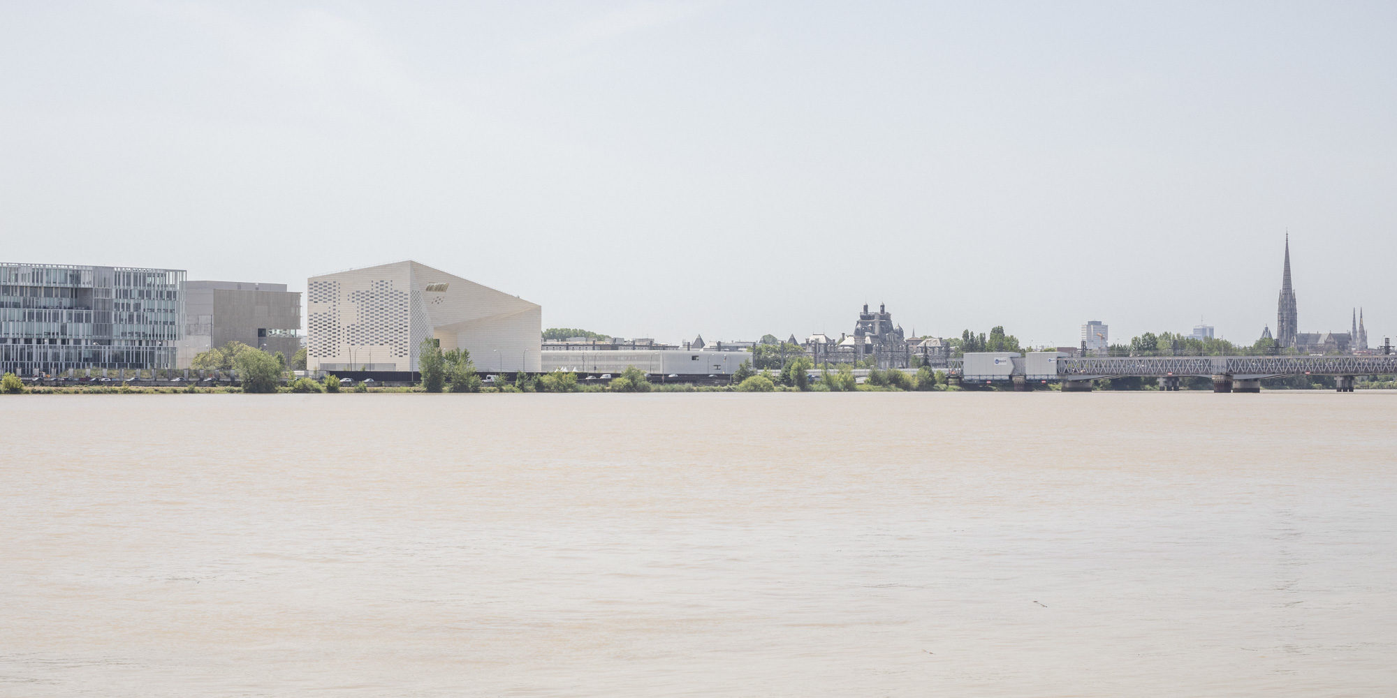 11h45-photographie-architecture-big-ingels-meca-1