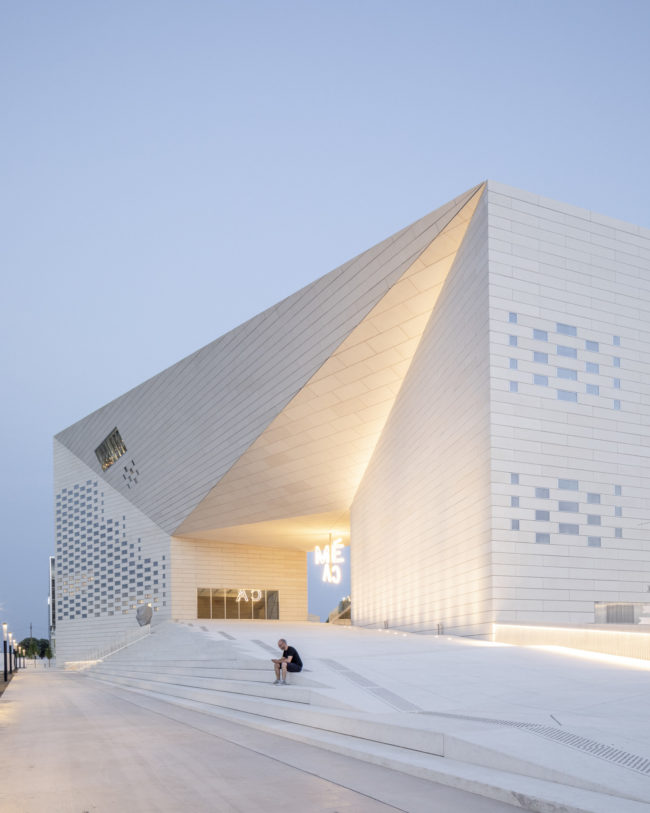 11h45-photographie-architecture-big-ingels-meca-11