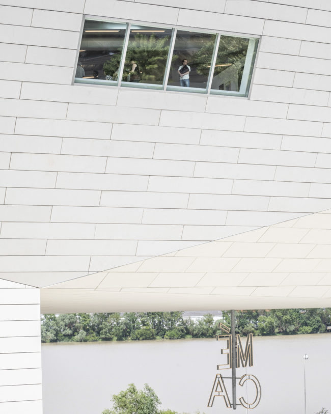 11h45-photographie-architecture-big-ingels-meca-14