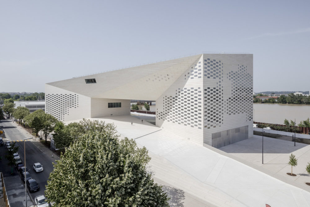 11h45-photographie-architecture-big-ingels-meca-2