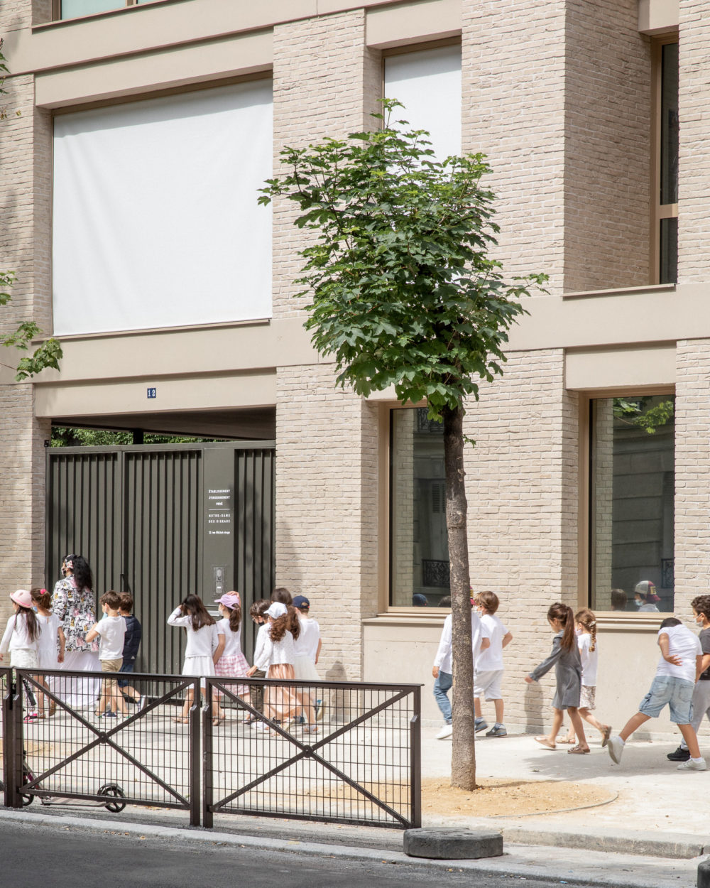 11h45-fayolle-pilon-lycée-notre-dame-photographe-architecture-3