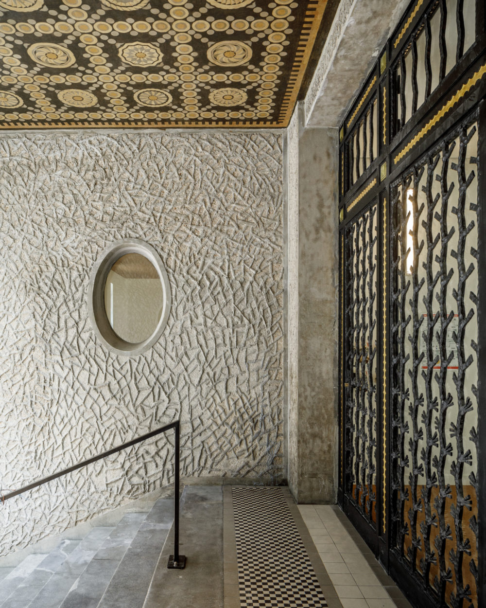 FRANKLiN_AZZI_TEMPLE_©11h45-SITE-5