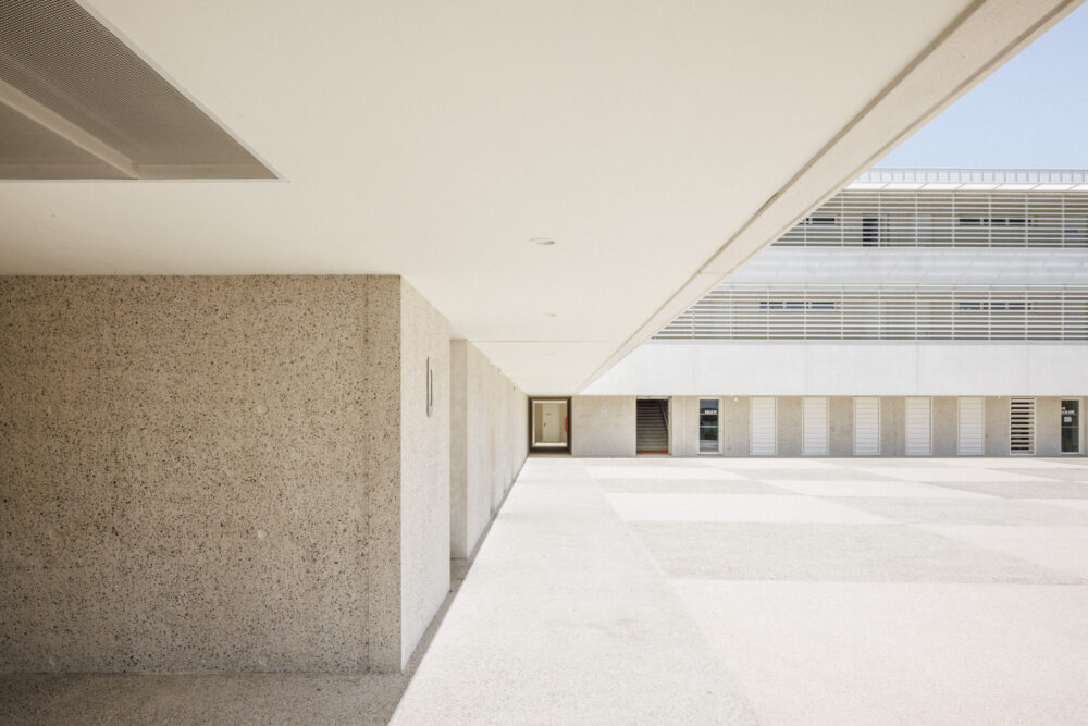 ATELIER_NEBOUT_COLLEGE_ALAIN_CARCASSONNE_©11h45-BD-12