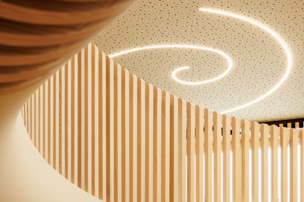 LE_QUERNEC_WOERTH_©11h45-BD-12